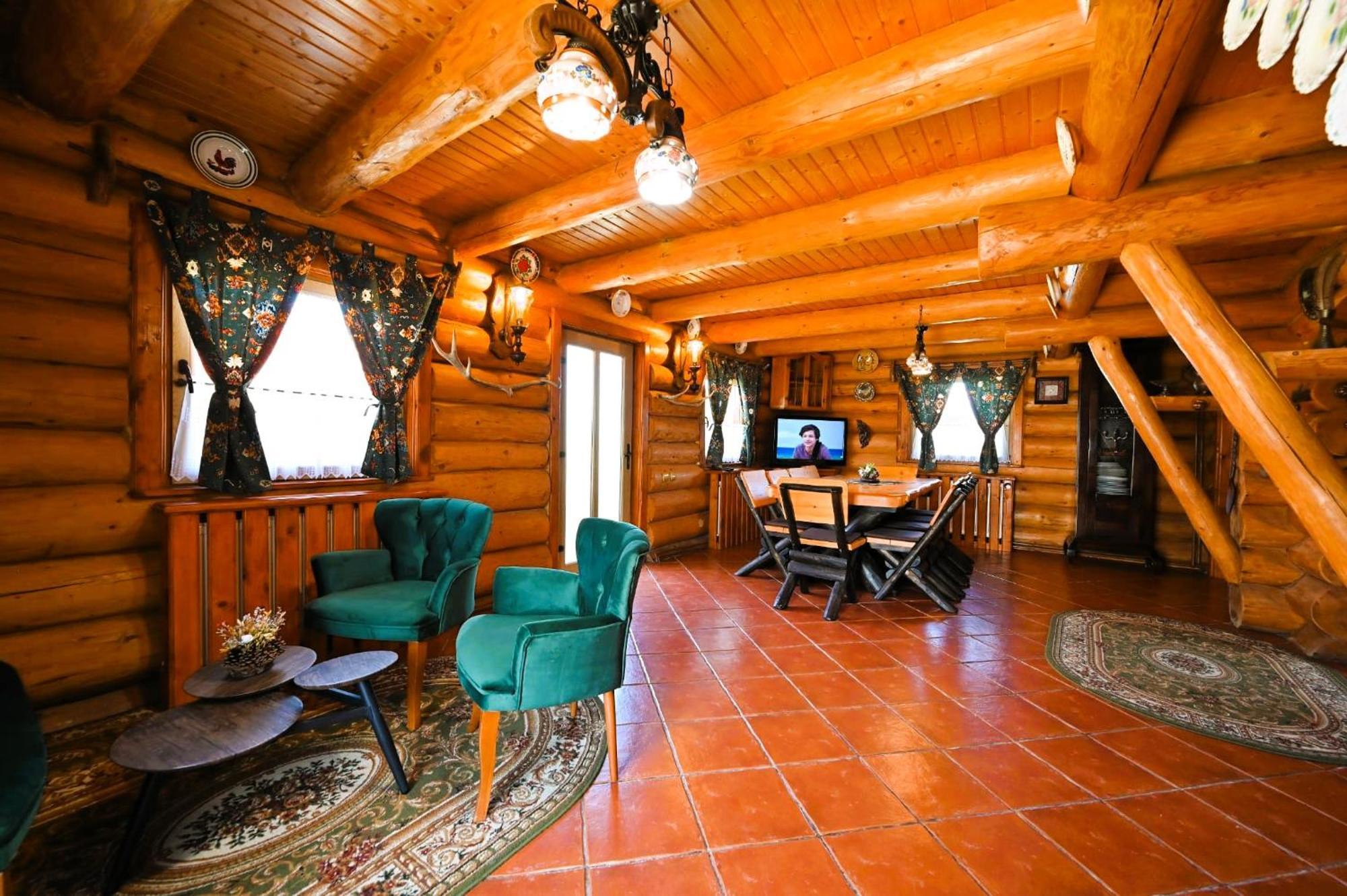 Villa Casa De Lemn Rîşnov Exterior foto